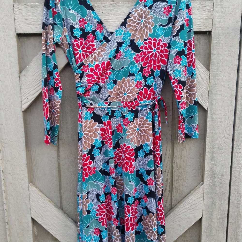 Metrostyle multi-colored, flower print dress - Picture 6 of 7